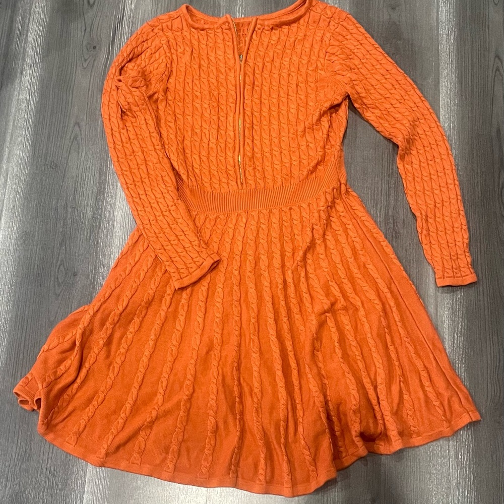 Calvin Klein knit dress - Picture 1 of 3